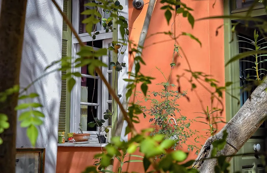 Athens Quinta-1