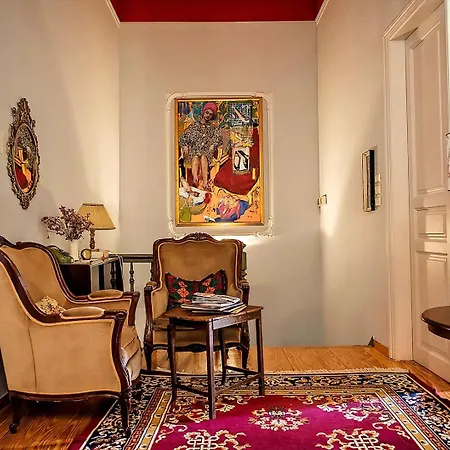 Athens Quinta-2